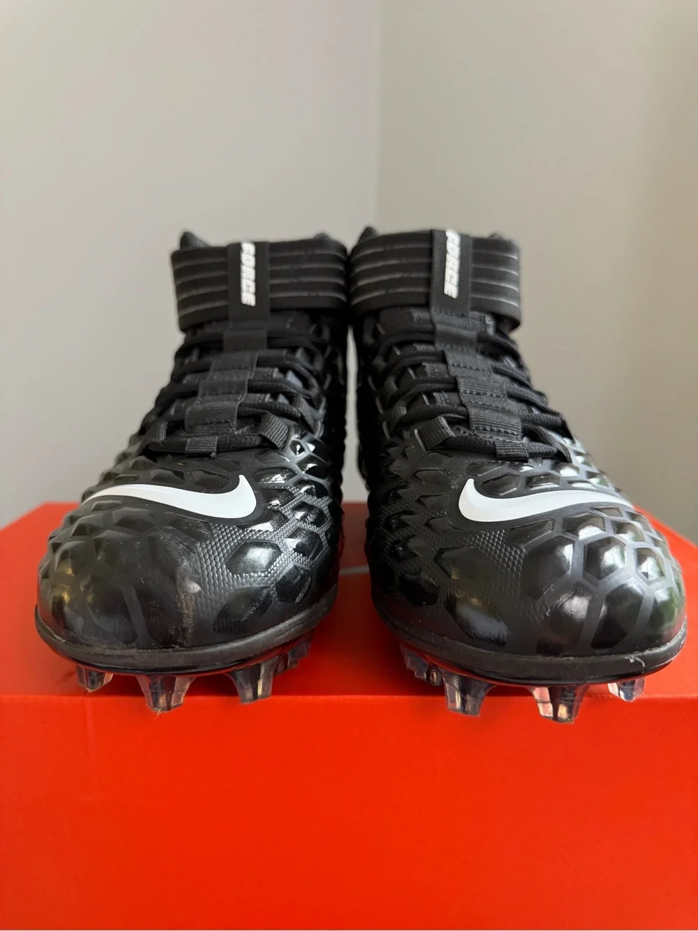 Nike force savage cleats pro football cleats